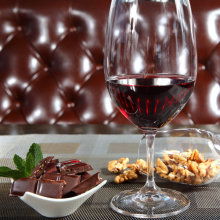 石家莊市寶隆酒類銷售中心 專業(yè)經營紅酒、長城及張裕酒類的信賴之選